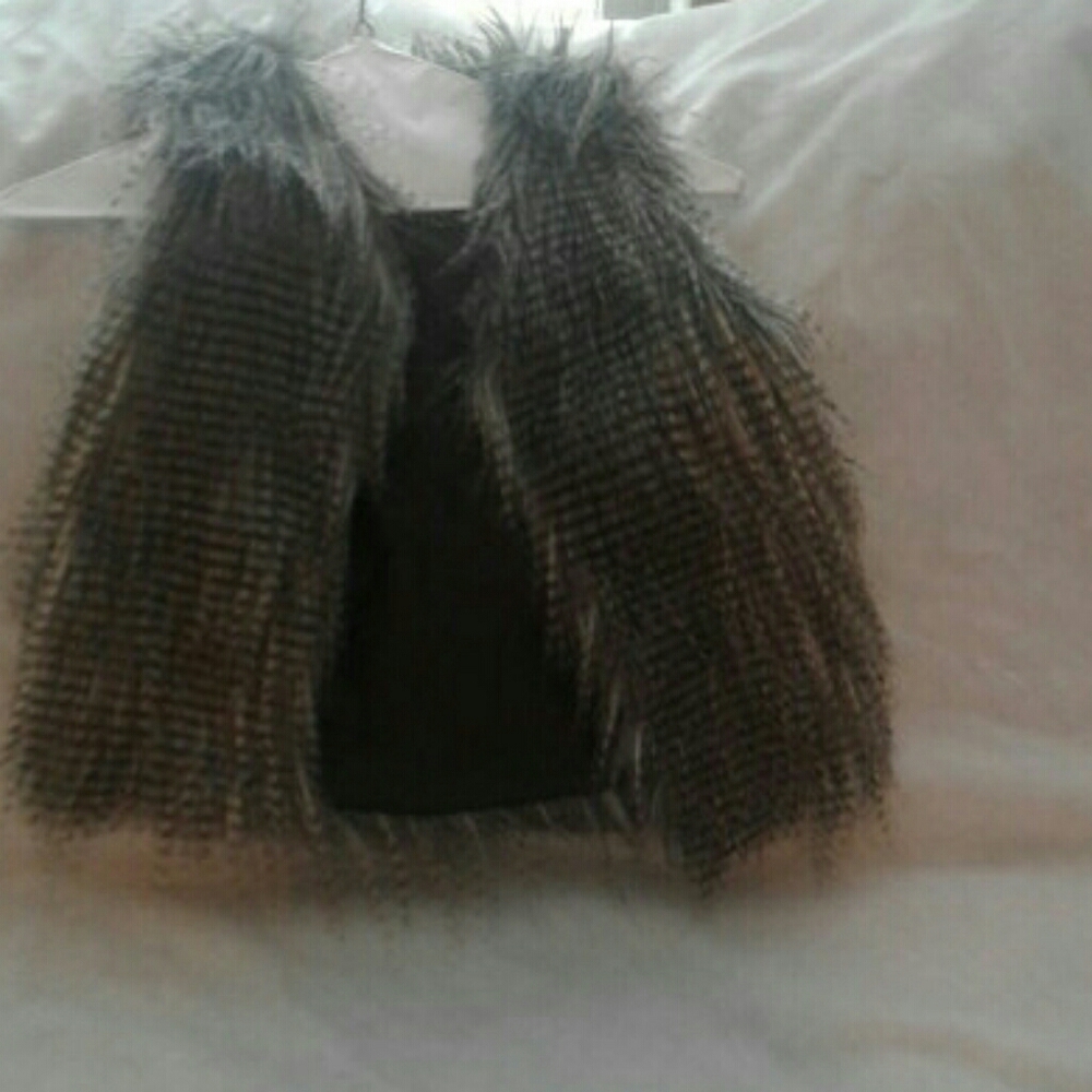 Girls vest